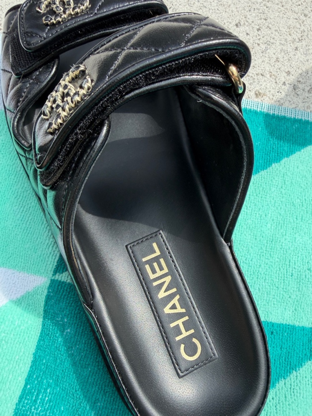 Authentic CHANEL Black Quilted Double-Strap Slide Sandals with Gold CC - Picture 5 of 7